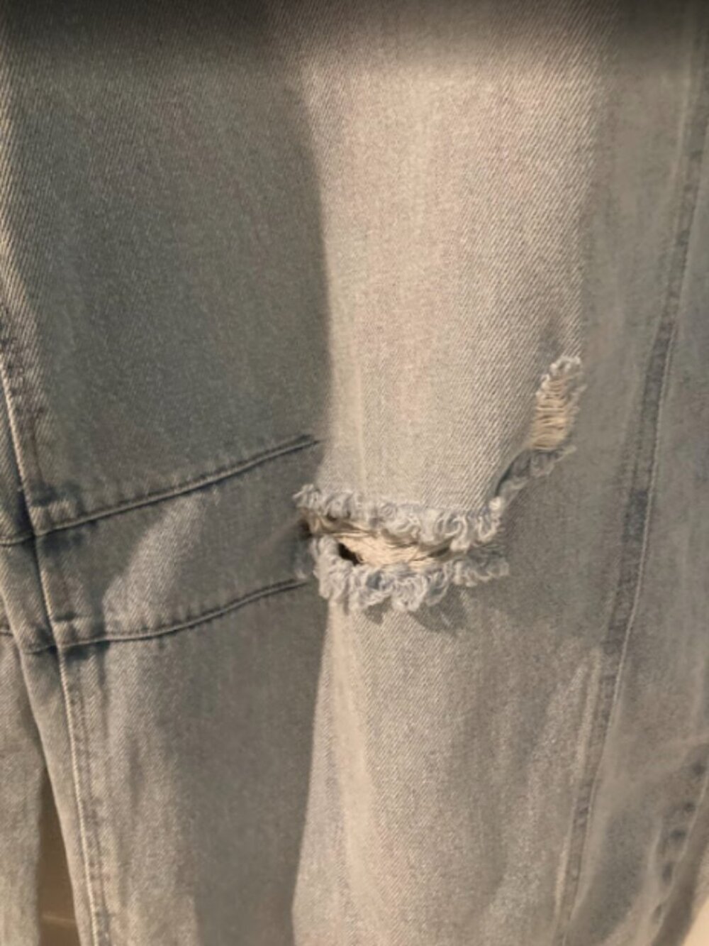 Scoop Barrel Seamed Distressed Jeans Size 16 - Picture 7 of 15